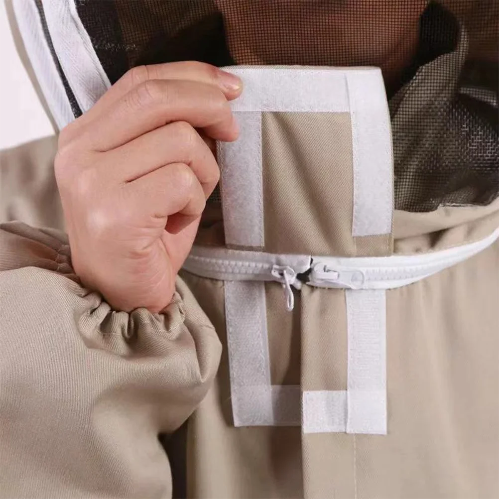 Protective Anti Bee Practical Breathable Beekeeping Clothing Veil Hood with Gloves Beekeeping Supplies Body Protective Suit
Protective Anti Bee Practical Breathable Beekeeping Clothing Veil Hood with Gloves Beekeeping Supplies Body Protective Suit