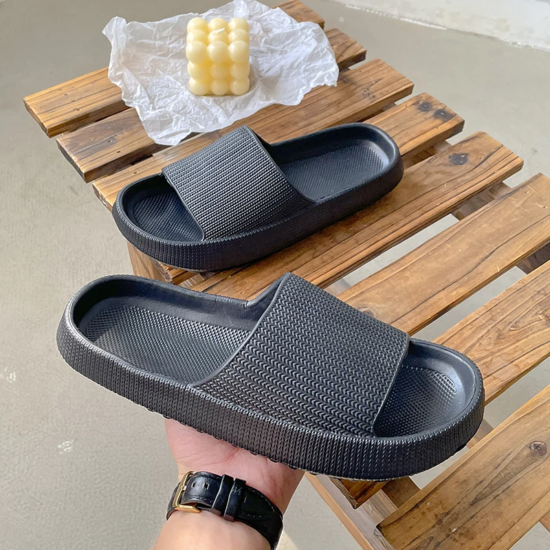 2022 Slippers Mens Lady Summer New Casual Striped Beach Flip Flops Male Female Designer Shoes Indoor Couple Bathroom Slippers
2022 Slippers Mens Lady Summer New Casual Striped Beach Flip Flops Male Female Designer Shoes Indoor Couple Bathroom Slippers