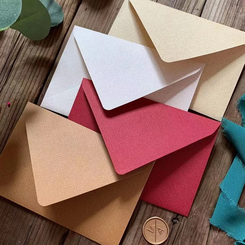 25pcs Classic Linen Texture Paper Envelopes C6 Vintage Retro Natual Style Western V-Flap Envelopes
25pcs Classic Linen Texture Paper Envelopes C6 Vintage Retro Natual Style Western V-Flap Envelopes