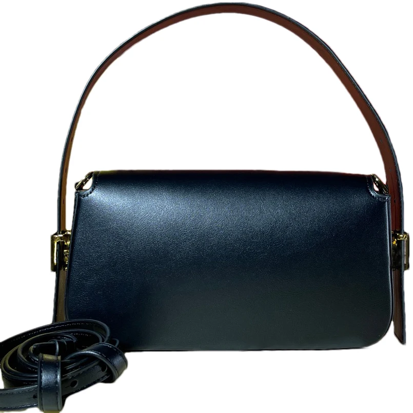 

Women Fashion Handbags Underarm bag Designers Shoulder bag High Quality Leather Flip Bag Baguette Bag Crossbody Bags Makeup bag