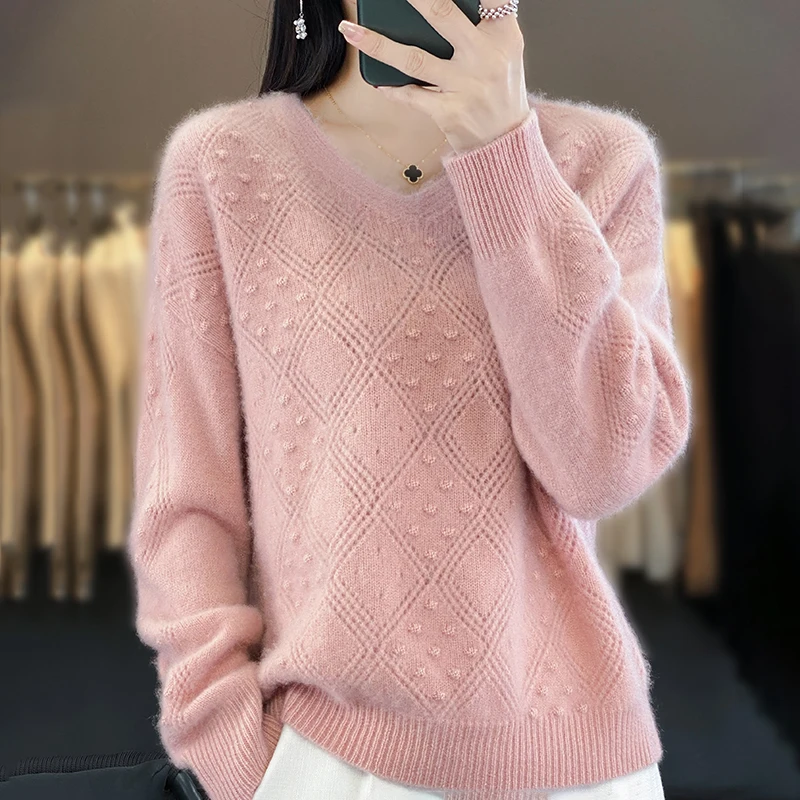 

Autumn and Winter 100% Cashmere sweater for women V Collar rhombus hollow pullover sweater loose slimming wool knitted bottoming