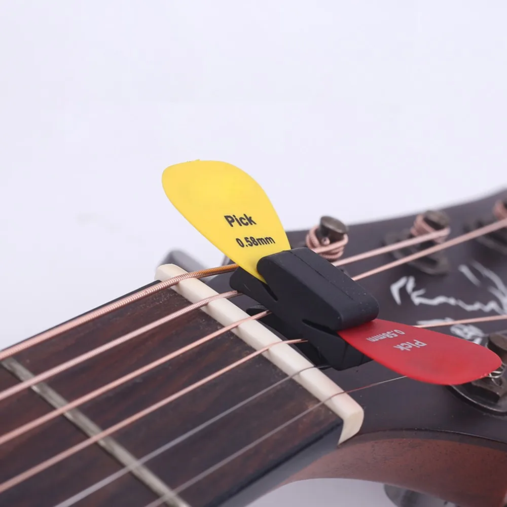 1Pc Black Rubber Guitar Pick Holder Fix On Headstock For Guitar Bass Ukulele Cute Plectrum Accessories Triangle Quick Storage
1Pc Black Rubber Guitar Pick Holder Fix On Headstock For Guitar Bass Ukulele Cute Plectrum Accessories Triangle Quick Storage