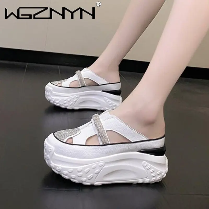 NEW Platform Shoes Womens Slippers Spring Summer Inner Height Increase High Buckle Slipper Baotou Women's Shoes White Flip Flop
NEW Platform Shoes Womens Slippers Spring Summer Inner Height Increase High Buckle Slipper Baotou Women's Shoes White Flip Flop