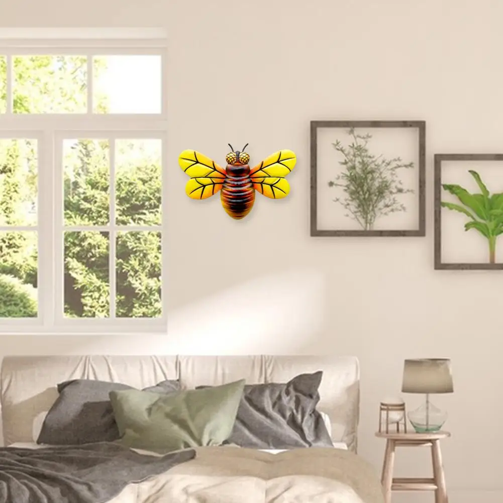 Bee-themed Home Decor Colorful Metal Bee Wall Decoration for Home Office Indoor Outdoor Wall Art Ornament Craft Vibrant for Room
Bee-themed Home Decor Colorful Metal Bee Wall Decoration for Home Office Indoor Outdoor Wall Art Ornament Craft Vibrant for Room