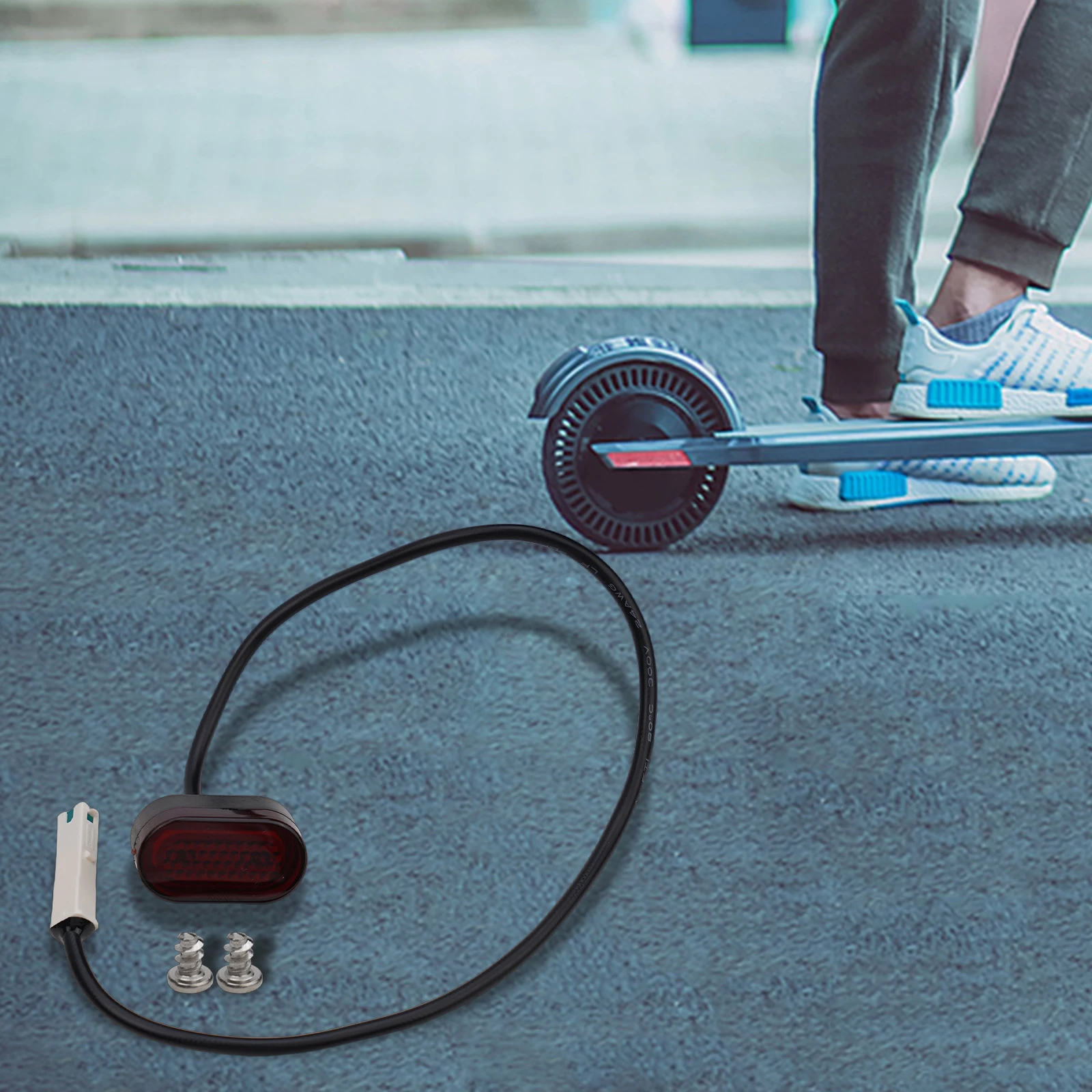 Lamp Light Driving Skateboard Stoplight TailLight Versatile Long Lasting Performance Precision Rear Functional
Lamp Light Driving Skateboard Stoplight TailLight Versatile Long Lasting Performance Precision Rear Functional