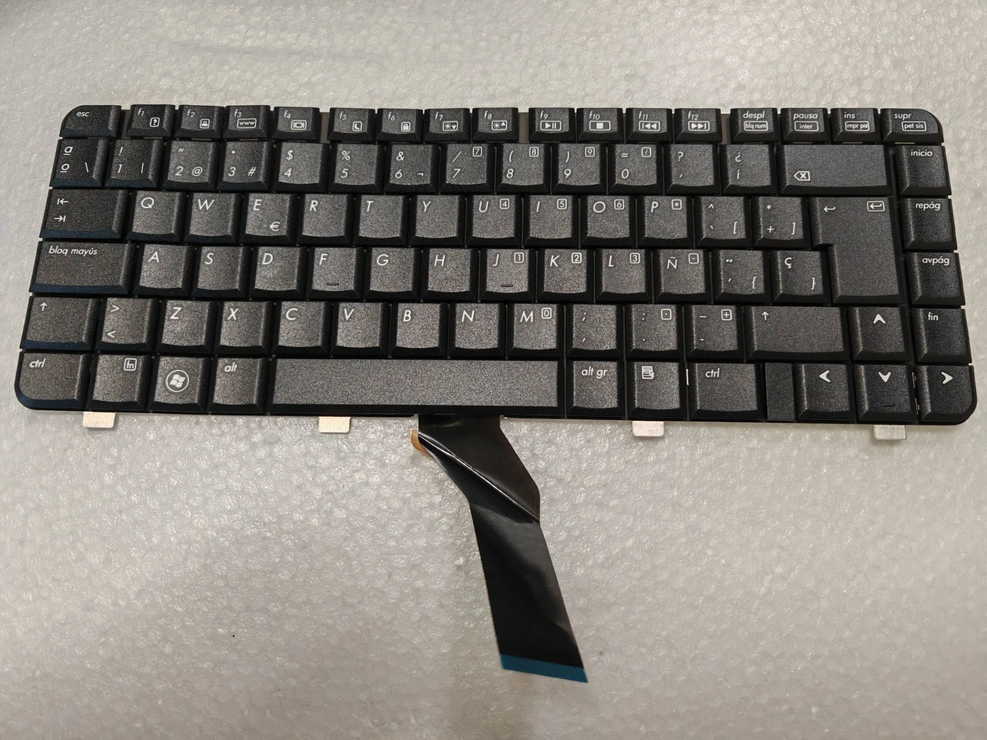 Новая черная клавиатура с испанской раскладкой для HP Pavilion dv4 dv4-1000 dv4-2000 clado dv4t-1000
Новая черная клавиатура с испанской раскладкой для HP Pavilion dv4 dv4-1000 dv4-2000 clado dv4t-1000
