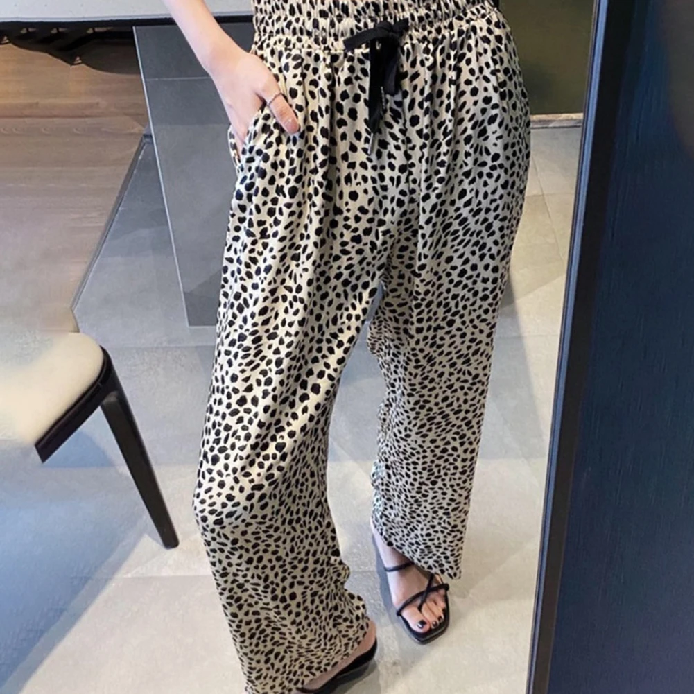 Wide-Leg Trousers Women Pants Lightweight Loose Stylish Breathable Casual Daily Leisure Drawstring Fashionable
Wide-Leg Trousers Women Pants Lightweight Loose Stylish Breathable Casual Daily Leisure Drawstring Fashionable