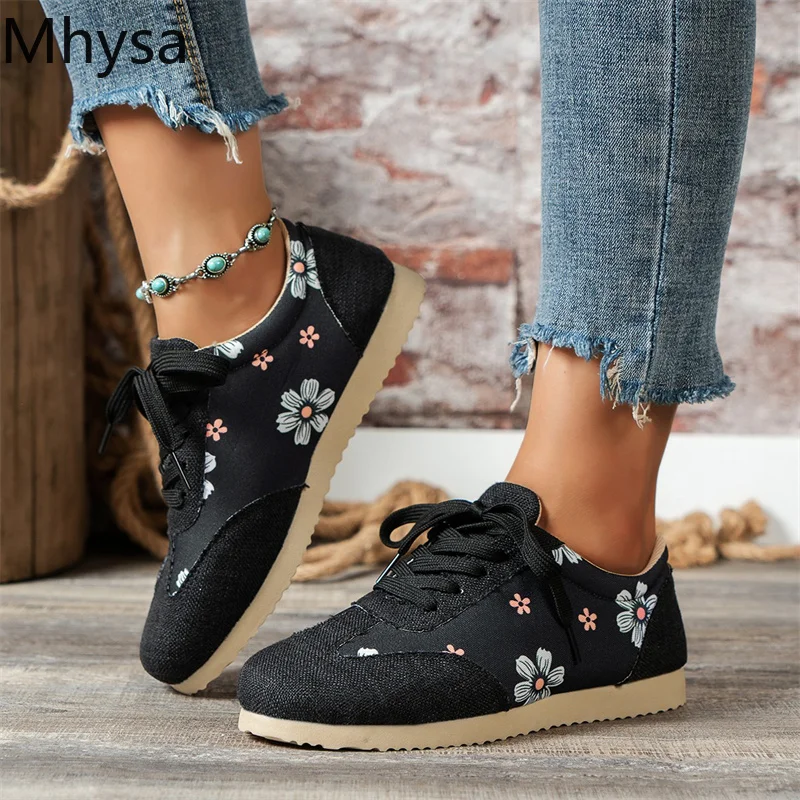 Women Casual Shoes 2023 Spring New Fashion Breathable Mesh Sneakers Female Round Toed Flower Walking Vulcanized Shoes Size 36-43
Women Casual Shoes 2023 Spring New Fashion Breathable Mesh Sneakers Female Round Toed Flower Walking Vulcanized Shoes Size 36-43