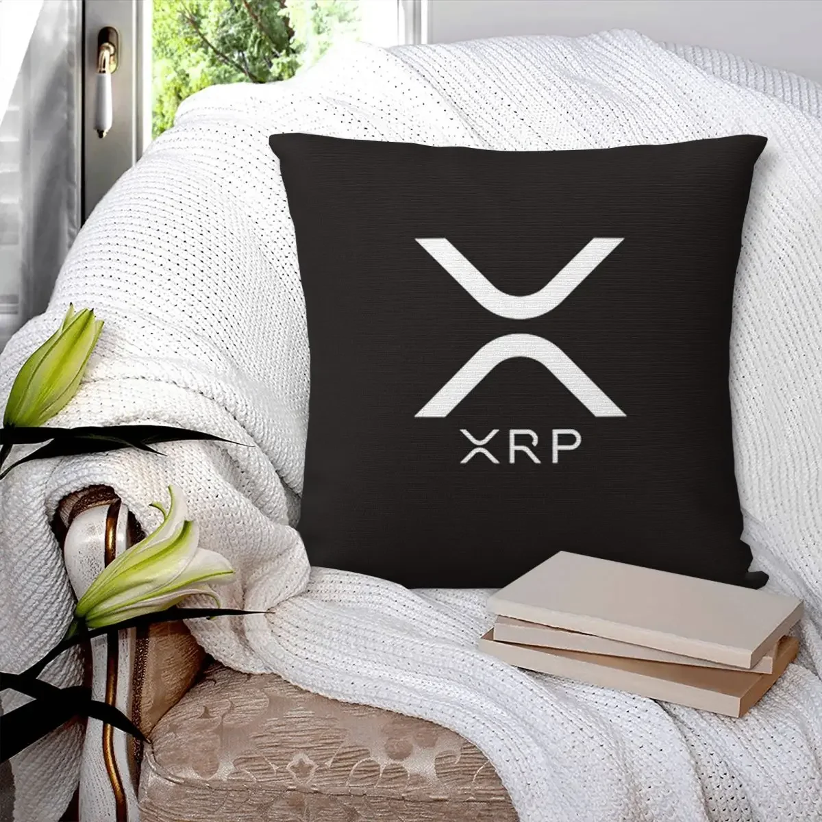 XRP - Ripple Премиум квадратная наволочка из полиэстера Подушка на молнии декоративная комфортная наволочка для домашнего дивана
XRP - Ripple Премиум квадратная наволочка из полиэстера Подушка на молнии декоративная комфортная наволочка для домашнего дивана