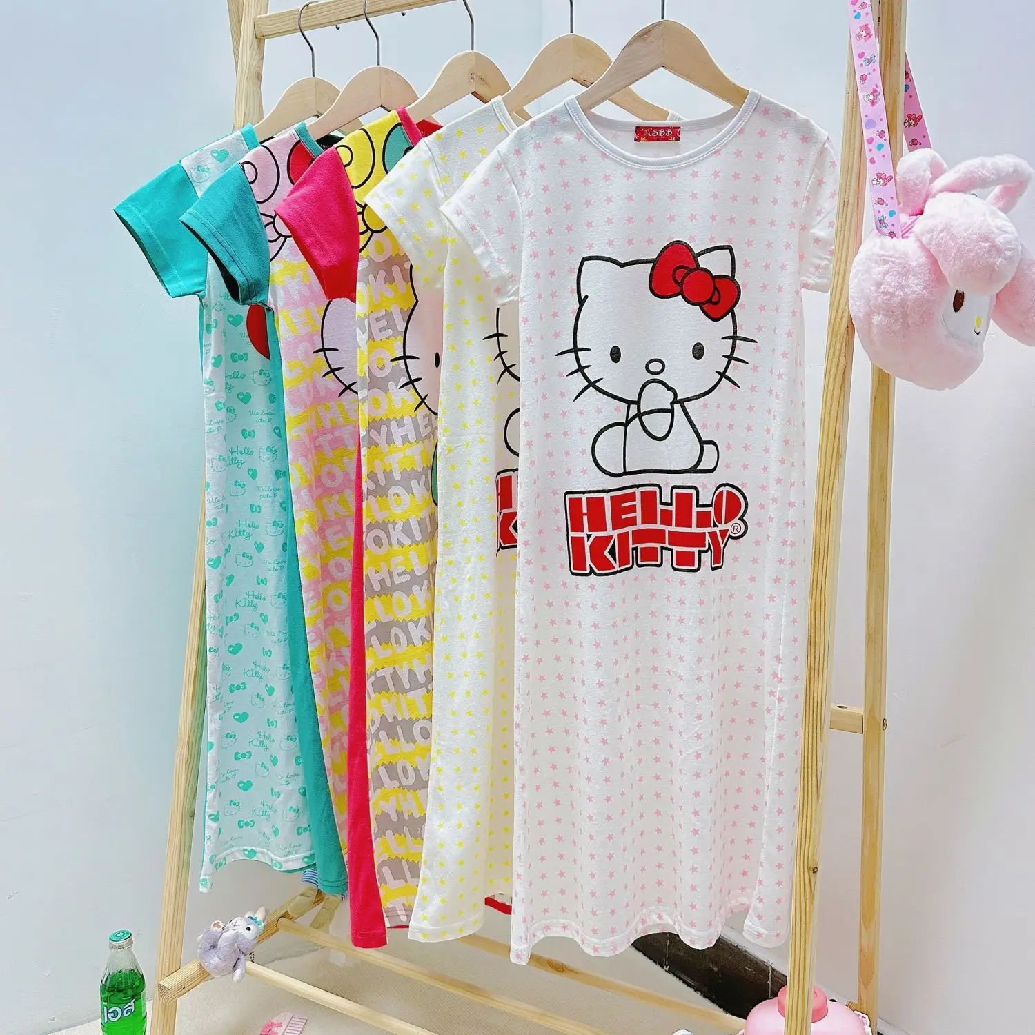 Hello Kittys Soft Sleeping Dress Cute Sanrioes Kt Cat Parenting Women Student Sweet Short Sleeved Dress Summer Girl Holiday Gift
Hello Kittys Soft Sleeping Dress Cute Sanrioes Kt Cat Parenting Women Student Sweet Short Sleeved Dress Summer Girl Holiday Gift