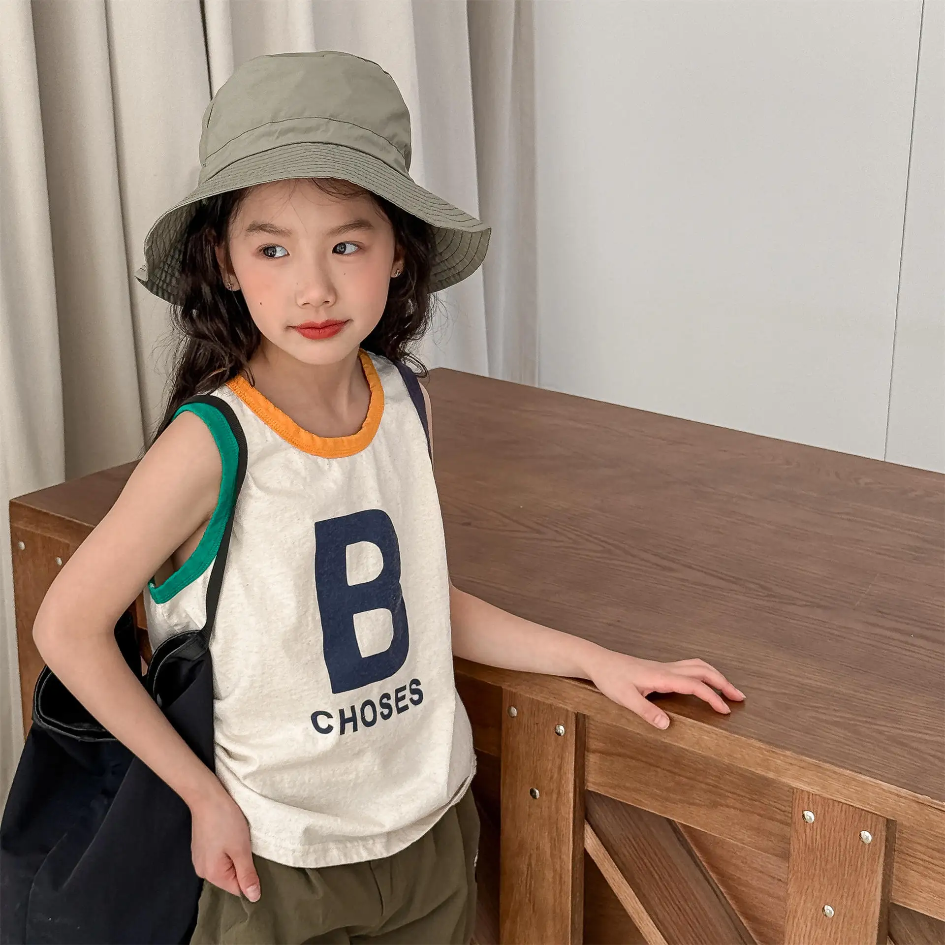2025 Summer New Girls Sleeveless Vest Letter Print Boys T Shirts Cotton Children Casual Tops Loose Kids Tee Infant Clothes 15 S529cdaf9cbdd41d786452cb5527c8288r