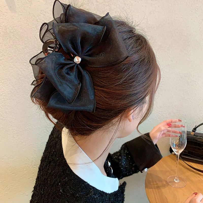 Fashion Tulle Big Bow Hair Claw Clips for Women Elegant Bowknot Hairpin Ponytail Clip Sweet Headdress Hair Accessories
Fashion Tulle Big Bow Hair Claw Clips for Women Elegant Bowknot Hairpin Ponytail Clip Sweet Headdress Hair Accessories