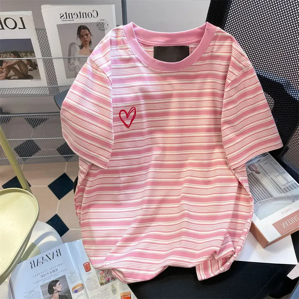

Love embroidery striped short-sleeved t-shirt men and women loose large size summer students niche tops Korean pink sweet 2024