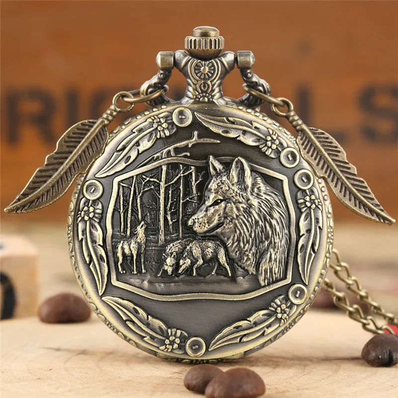 Retro Engraved Wolf Animal Pattern Bronze Quartz Analog Pocket Watch with Pendant Leaf Accessory Arabic Number Necklace Chain
Retro Engraved Wolf Animal Pattern Bronze Quartz Analog Pocket Watch with Pendant Leaf Accessory Arabic Number Necklace Chain