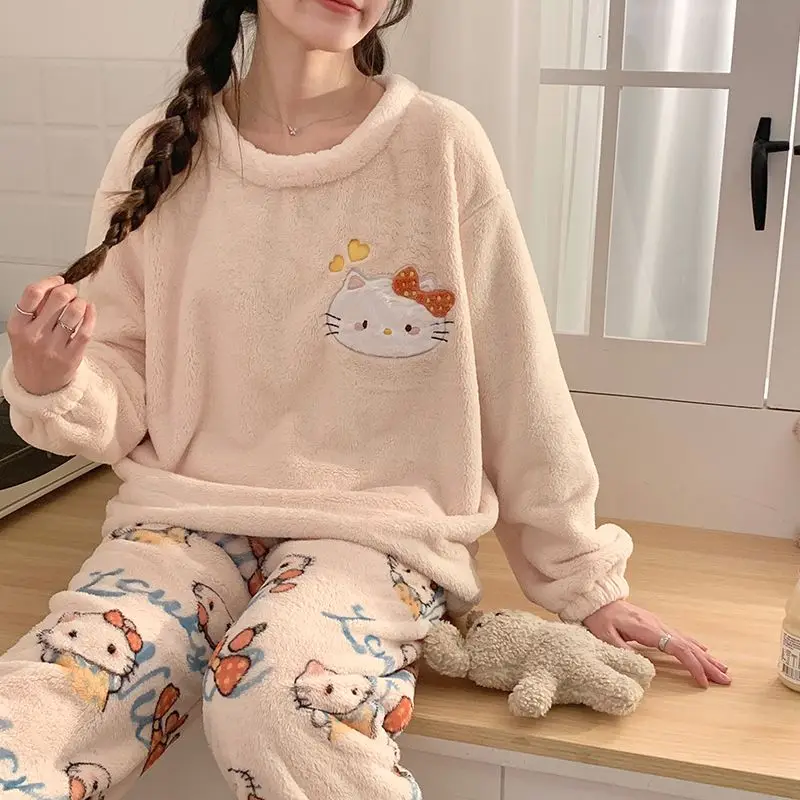 Kawaii Sanrio Hello Kitty Plush Pajamas Cute Pochacco Oversize Clothes for Girls Autumn Winter Cartoon Homewear Thickened Gift
Kawaii Sanrio Hello Kitty Plush Pajamas Cute Pochacco Oversize Clothes for Girls Autumn Winter Cartoon Homewear Thickened Gift