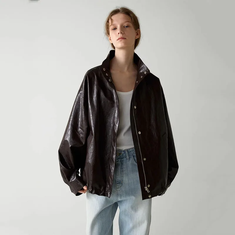 The R0w 24ss Ladies Fashion High Street Leather Jackets Women Loose Lapel Biker Coat Silhouette Commuter Jacket Y2k Tops
The R0w 24ss Ladies Fashion High Street Leather Jackets Women Loose Lapel Biker Coat Silhouette Commuter Jacket Y2k Tops