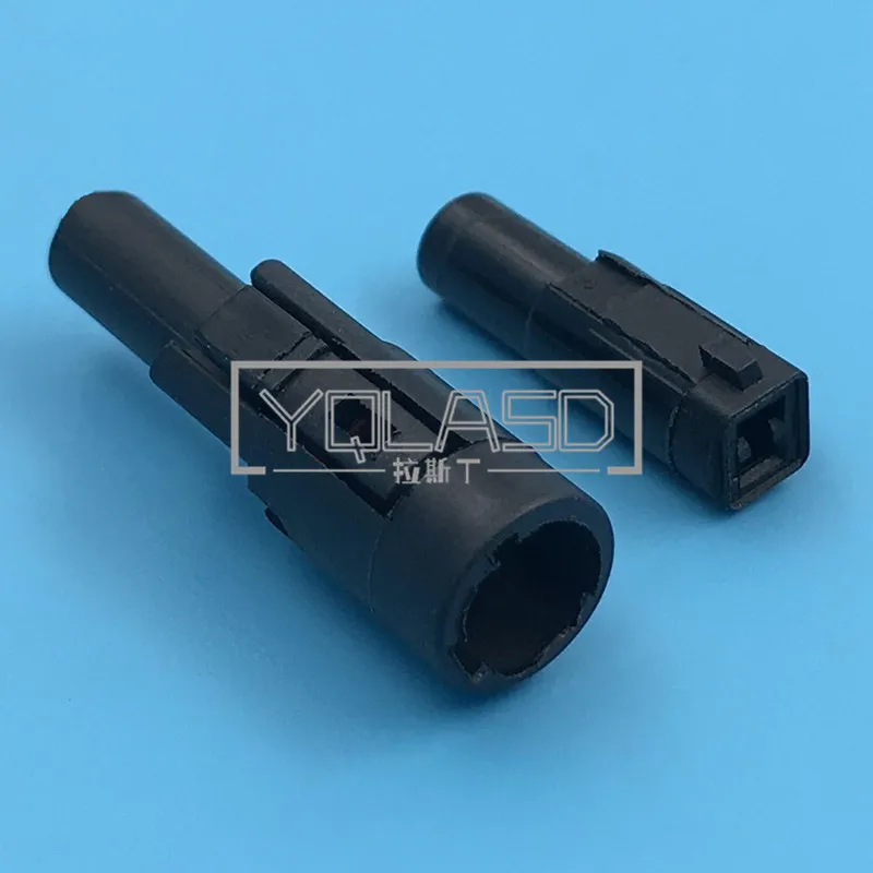 1 Set 1 Way AC Assembly Car Plug Electrical Cable Socket Power Connector FW-C-1M-B FW-C-1F-B
1 Set 1 Way AC Assembly Car Plug Electrical Cable Socket Power Connector FW-C-1M-B FW-C-1F-B