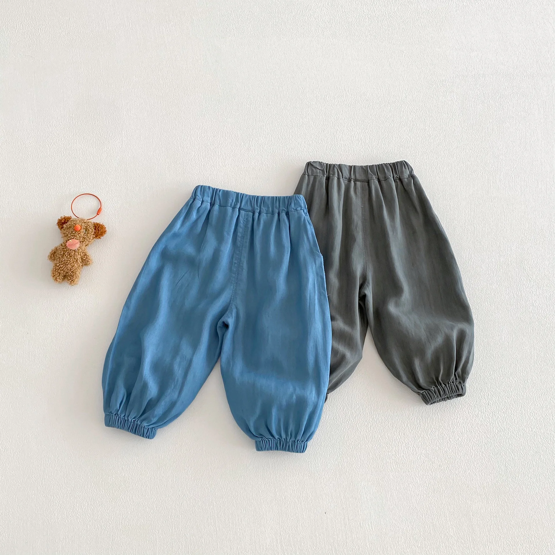 جينز أطفال مطرز برسومات كرتونية لفصلي الربيع والخريف، بنطلون كاجوال للأولاد والبنات، ليجنز طويل عصري بخصر مطاطي جينز أطفال مطرز برسومات كرتونية لفصلي الربيع والخريف، بنطلون كاجوال للأولاد والبنات، ليجنز طويل عصري بخصر مطاطي