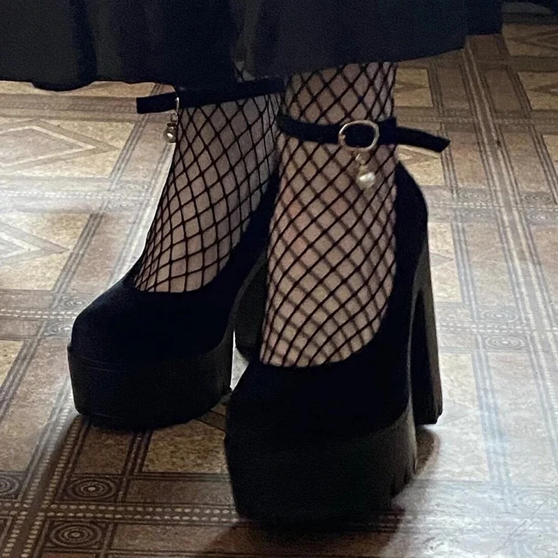 ZOOKERLIN Round Toe Platform 13CM Thick Heels Women's Pumps Solid Color Suede Rhinestone Pearl Buckle Gladiator Shoes Size 36-41
ZOOKERLIN Round Toe Platform 13CM Thick Heels Women's Pumps Solid Color Suede Rhinestone Pearl Buckle Gladiator Shoes Size 36-41