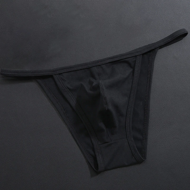 Men's Sexy Solid Color Low-rise Thong Soft Breathable Briefs Solid Color Comfotable Underwear Elastic Waist Bulge Pouch G-String
Men's Sexy Solid Color Low-rise Thong Soft Breathable Briefs Solid Color Comfotable Underwear Elastic Waist Bulge Pouch G-String