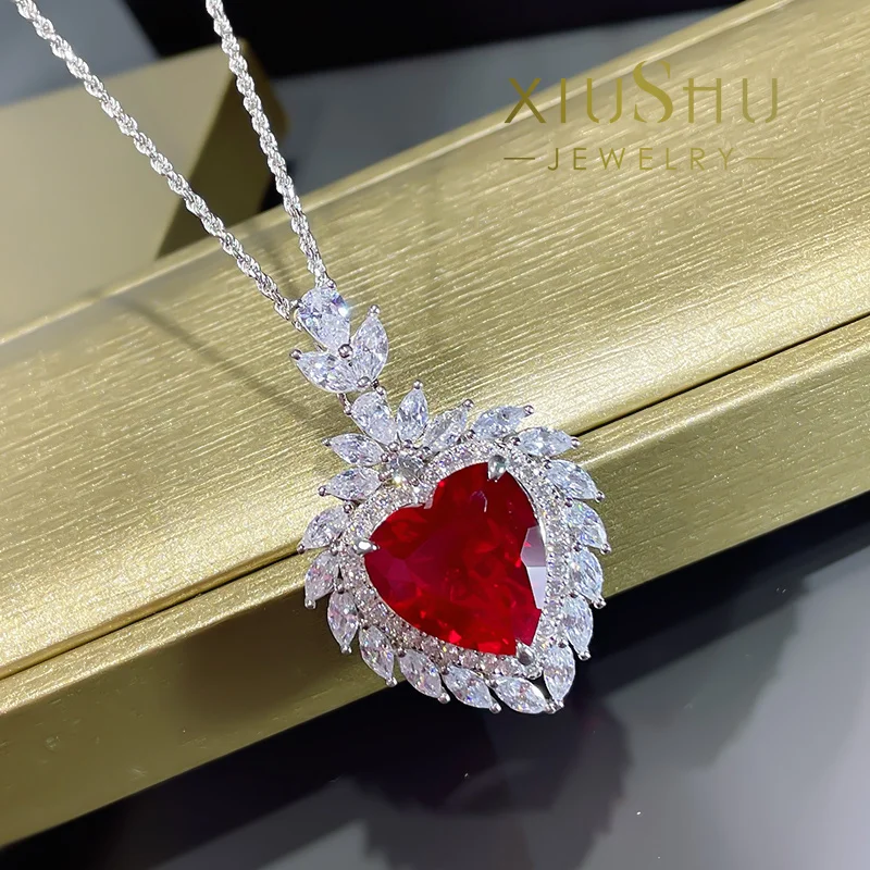 

16 Carat Pigeon Blood Red Gemstone Heart Necklace 925 Sterling Silver Luxury Inlaid European and American Luxury X096