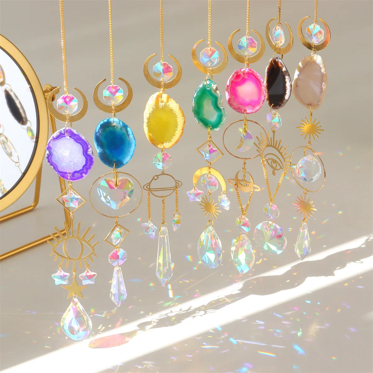 Creative Window Pendant Rainbow Crystal Mobile Rainbow Prism Decoration Natural Stone Window Ornament Crystal Sun Catcher
Creative Window Pendant Rainbow Crystal Mobile Rainbow Prism Decoration Natural Stone Window Ornament Crystal Sun Catcher