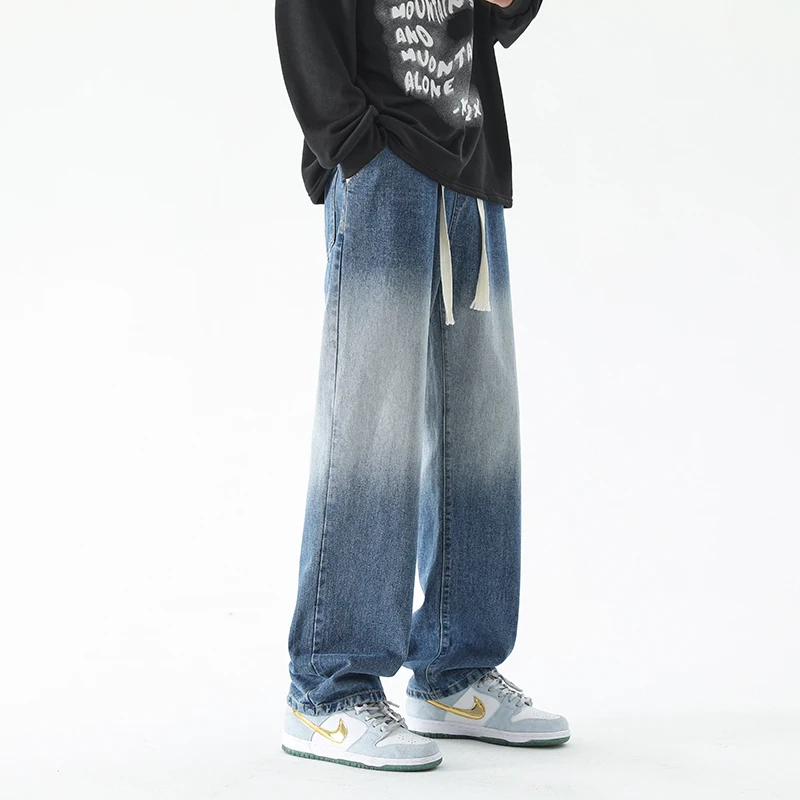Summer New Gradient Washed Blue Jeans for Men Streetwear Loose Ripped Flare Pants Frayed Retro Casual Oversized Denim Trousers
Summer New Gradient Washed Blue Jeans for Men Streetwear Loose Ripped Flare Pants Frayed Retro Casual Oversized Denim Trousers