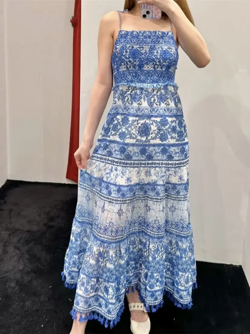 Pleated Sling Midi Dress for Ladies 2023 New Summer Lace-Up Flower Print Off Shoulder Slim Ethnic Style Strapless Long Robes
Pleated Sling Midi Dress for Ladies 2023 New Summer Lace-Up Flower Print Off Shoulder Slim Ethnic Style Strapless Long Robes