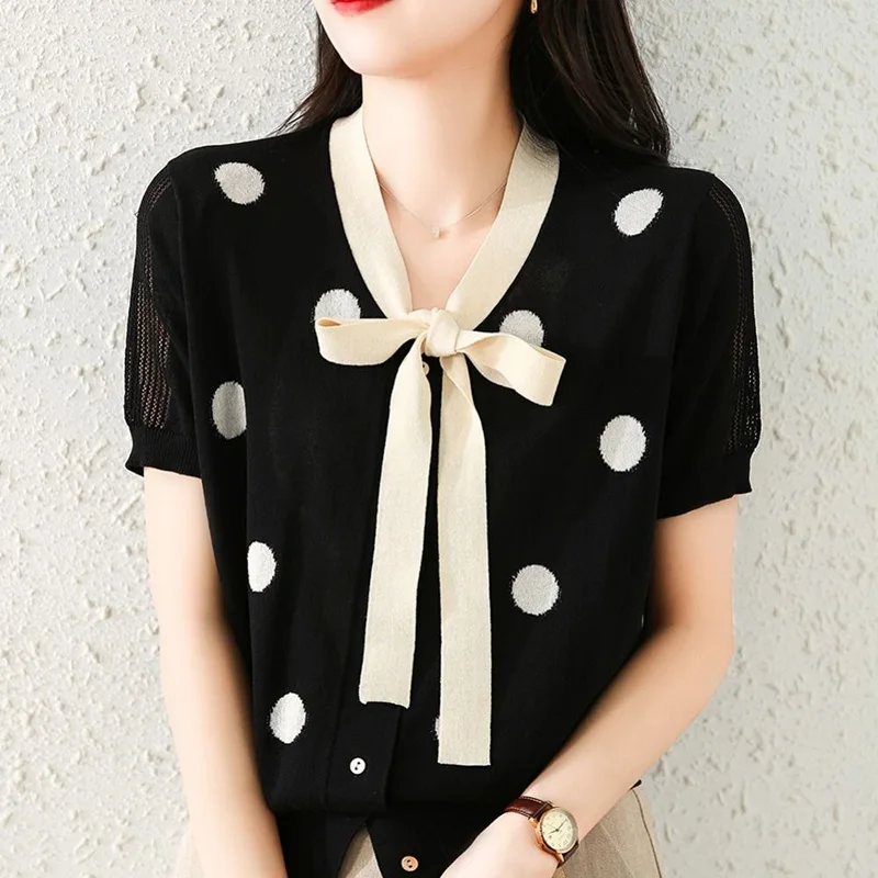 

Fashion V-Neck Knitted Spliced Lace Up Bow Polka Dot Shirt Female Clothing 2023 Summer New Casual Tops All-match Commute Blouse
