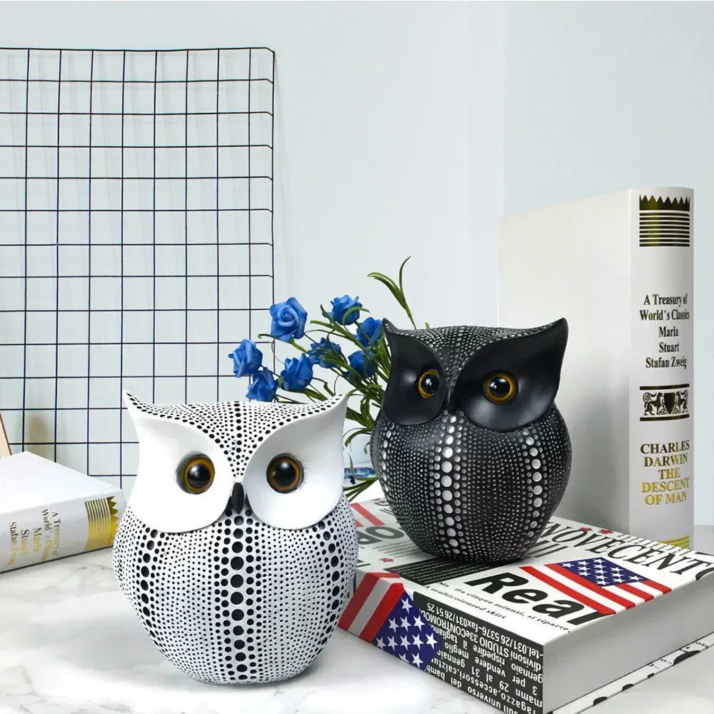 

VILEAD Lovely Bird Owl Resin Model Figurine Ornament Craft Home Desktop Decoration Interior Living Room Office Decor Christmas