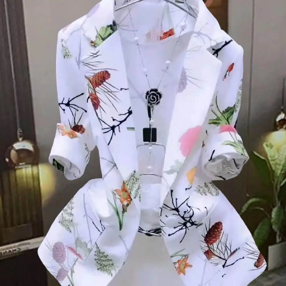Chic Blazer Coat Turn-Down Collar Skin-Touching Women Blazer Simple Maple Leaves Print Thin Suit Coat
Chic Blazer Coat Turn-Down Collar Skin-Touching Women Blazer Simple Maple Leaves Print Thin Suit Coat