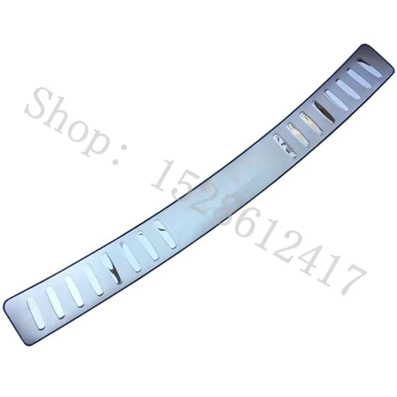 For Subaru XV 2012-2017 Stainless Steel Rear Bumper Protector Sill Trunk Tread Plate Trim Car bumper protect Car Accessories
For Subaru XV 2012-2017 Stainless Steel Rear Bumper Protector Sill Trunk Tread Plate Trim Car bumper protect Car Accessories