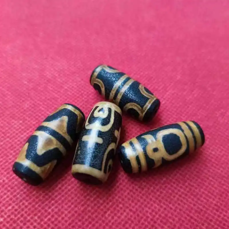10pcs/lot Natural Double Tiger Tooth Buddha Heart Aquarium Wealth God Hat Dzi Beads Loose Beads Wholesale multi-pattern jewelry
10pcs/lot Natural Double Tiger Tooth Buddha Heart Aquarium Wealth God Hat Dzi Beads Loose Beads Wholesale multi-pattern jewelry