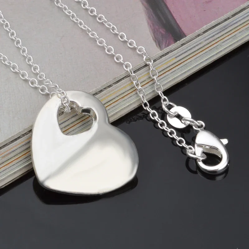Popular Brands Romantic Heart Pendant 925 Sterling Silver Necklace for Women Fashion Street wear Party Wedding Jewelry Gifts
Popular Brands Romantic Heart Pendant 925 Sterling Silver Necklace for Women Fashion Street wear Party Wedding Jewelry Gifts