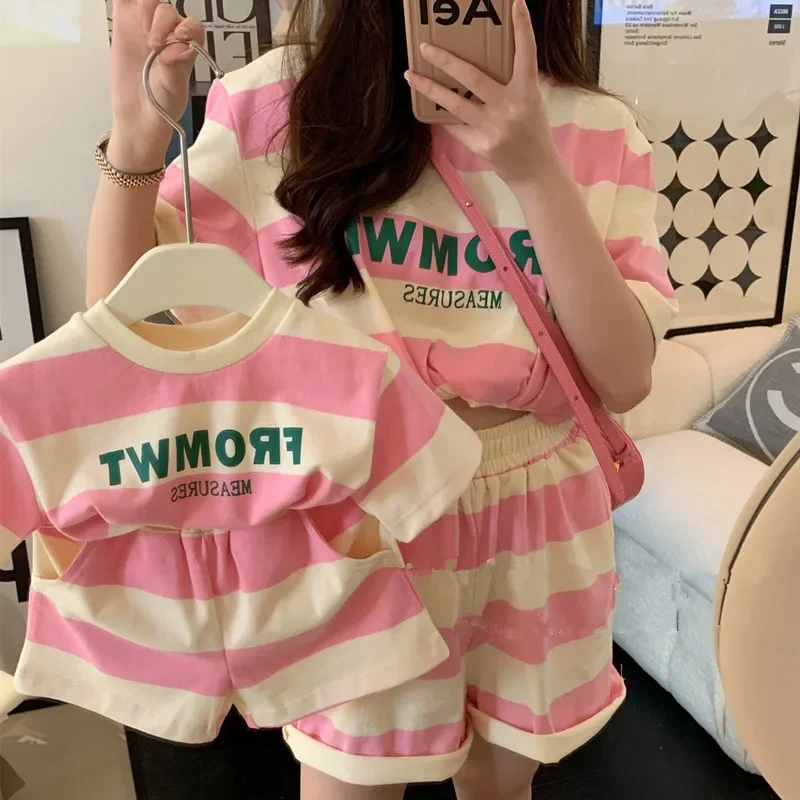Baby And Mommy Matching Outfits Like Mother Like Daughter Clothes Korean Children's Clothing 2023 Summer Women's Suit Girls Sets
Baby And Mommy Matching Outfits Like Mother Like Daughter Clothes Korean Children's Clothing 2023 Summer Women's Suit Girls Sets