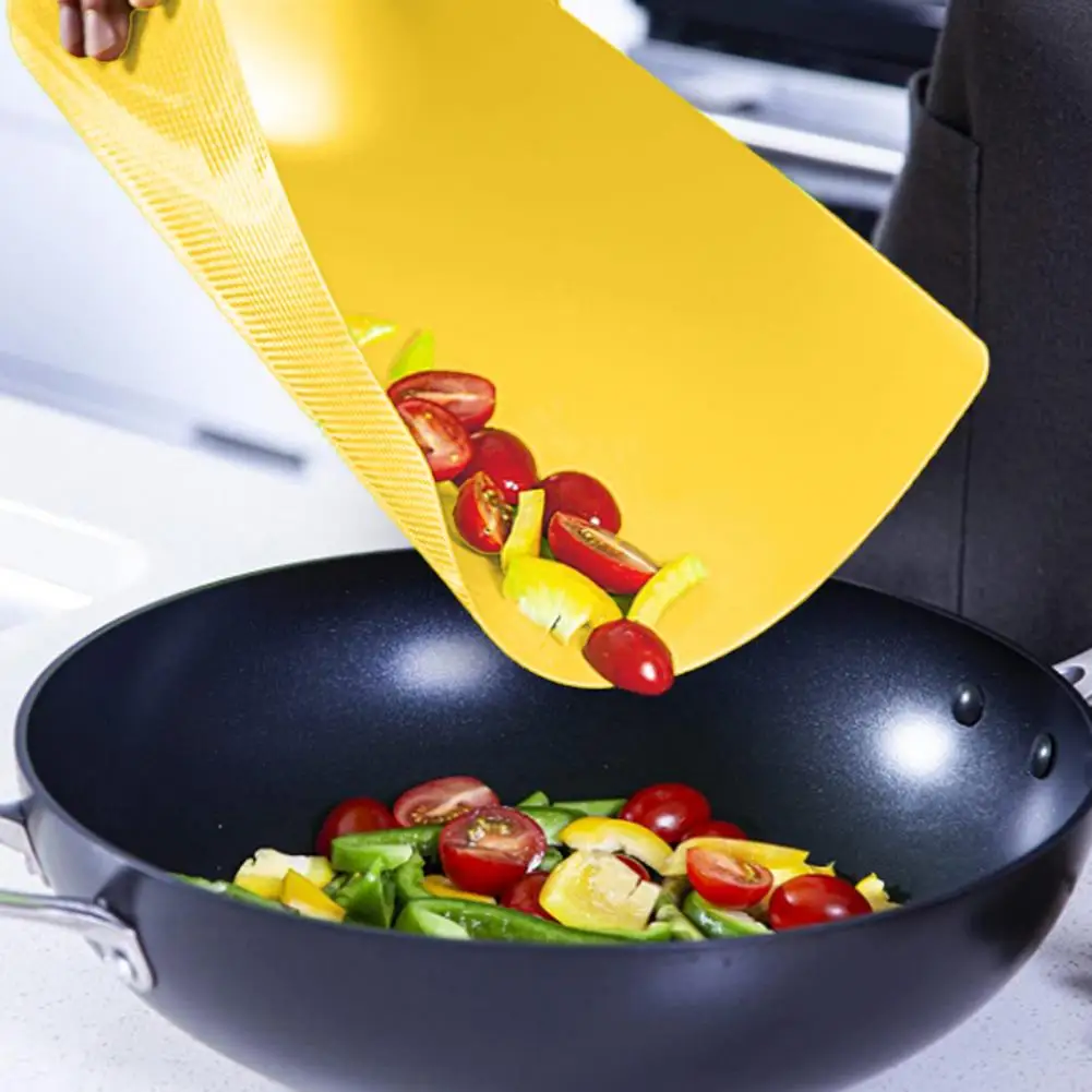 Flexible Cutting Mat Bpa-free Flexible Cutting Boards for Kitchen Non-slip Chopping Mats for Meat Vegetables Durable Hanging
Flexible Cutting Mat Bpa-free Flexible Cutting Boards for Kitchen Non-slip Chopping Mats for Meat Vegetables Durable Hanging