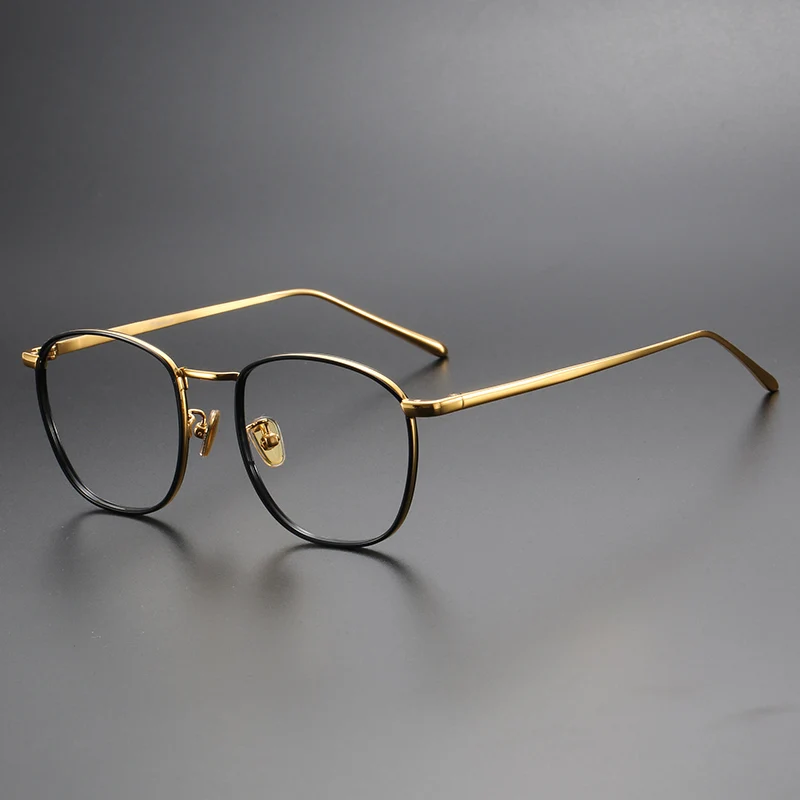 New fashion classic Glasses frame titanium men Designer large frame optical Eyeglasses women Myopia reading personalized Eyewear
New fashion classic Glasses frame titanium men Designer large frame optical Eyeglasses women Myopia reading personalized Eyewear