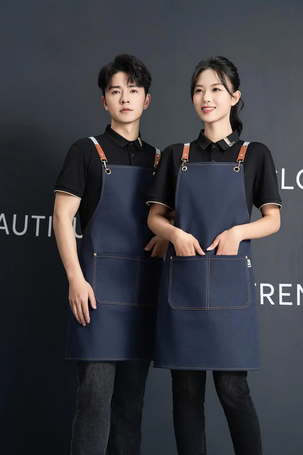 Новый Модный повседневный плотный брезентовый фартук для мужчин и женщин с вашим логотипом
Новый Модный повседневный плотный брезентовый фартук для мужчин и женщин с вашим логотипом