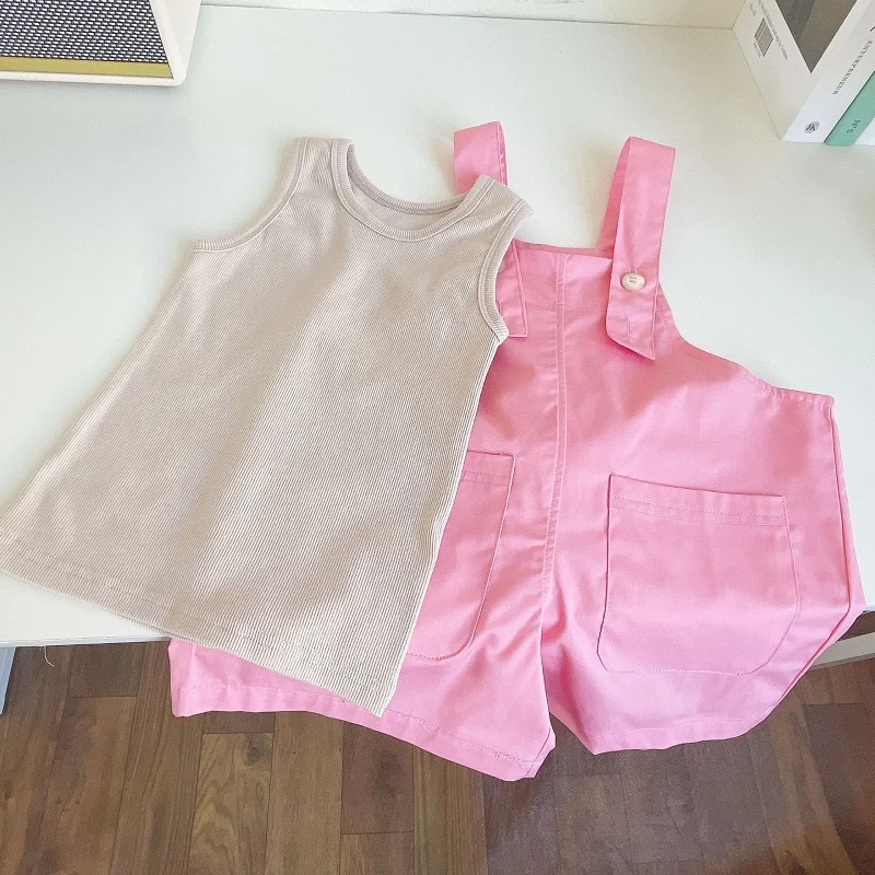 Baby clothes Children's suit summer casual Korean version Fashion suit Pink Cute girls suit strap dress+sleeveless vest 2pcs set
Baby clothes Children's suit summer casual Korean version Fashion suit Pink Cute girls suit strap dress+sleeveless vest 2pcs set