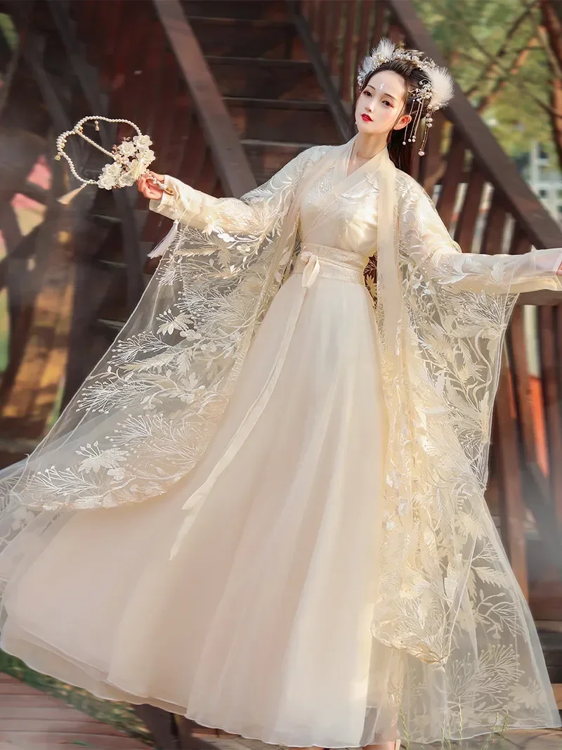 Chinese Style Dress National Dance Chorus Performance Cosplay Lace Embroidery Hanfu Female Fairy Breathable Costume
Chinese Style Dress National Dance Chorus Performance Cosplay Lace Embroidery Hanfu Female Fairy Breathable Costume