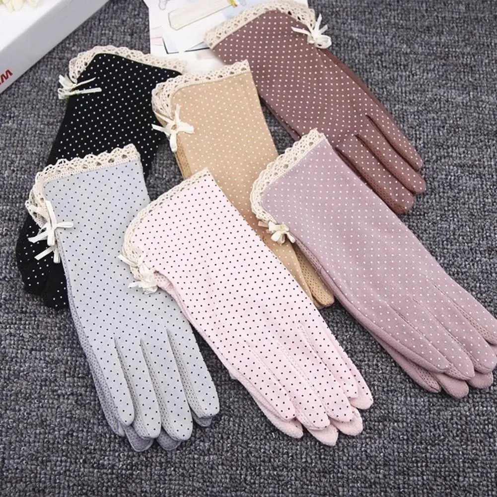 1 Pair Practical Long-Lasting Breathable Summer Driving Riding Full Finger Gloves for Girl Riding Gloves Women Gloves
1 Pair Practical Long-Lasting Breathable Summer Driving Riding Full Finger Gloves for Girl Riding Gloves Women Gloves