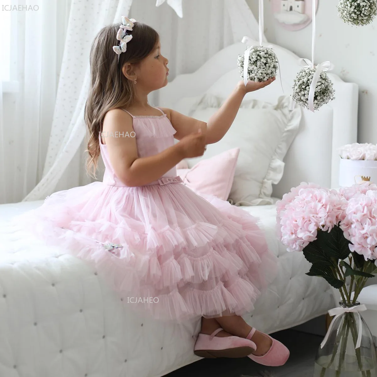 فستان بناتي بطبقات على شكل كعكة للأطفال بحزام سباغيتي من التول مع شال كيب للحفلات وحفلات الاحتفال الرسمي فستان بناتي بطبقات على شكل كعكة للأطفال بحزام سباغيتي من التول مع شال كيب للحفلات وحفلات الاحتفال الرسمي