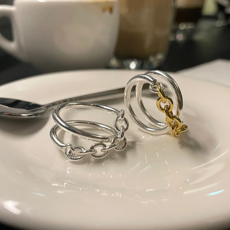 Japanese Simple Personality 925 Sterling Silver Chain Design All-match Hand Jewelry Ring Female Two-color Luxury
Japanese Simple Personality 925 Sterling Silver Chain Design All-match Hand Jewelry Ring Female Two-color Luxury
