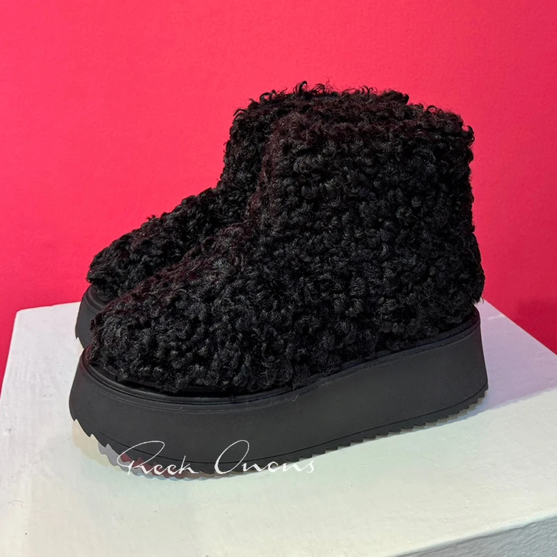 Ladies New Winter Non-slip Short Boots Comfort Foot Feel Platform Warm Ankle Boots Wool Material Height Increasing Female Shoes
Ladies New Winter Non-slip Short Boots Comfort Foot Feel Platform Warm Ankle Boots Wool Material Height Increasing Female Shoes