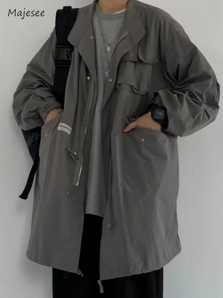Тренч мужской свободного кроя в японском стиле, универсальная шикарная уличная одежда в стиле бойфренда, простая Осенняя модная верхняя одежда для мужчин, Новинка 
Тренч мужской свободного кроя в японском стиле, универсальная шикарная уличная одежда в стиле бойфренда, простая Осенняя модная верхняя одежда для мужчин, Новинка