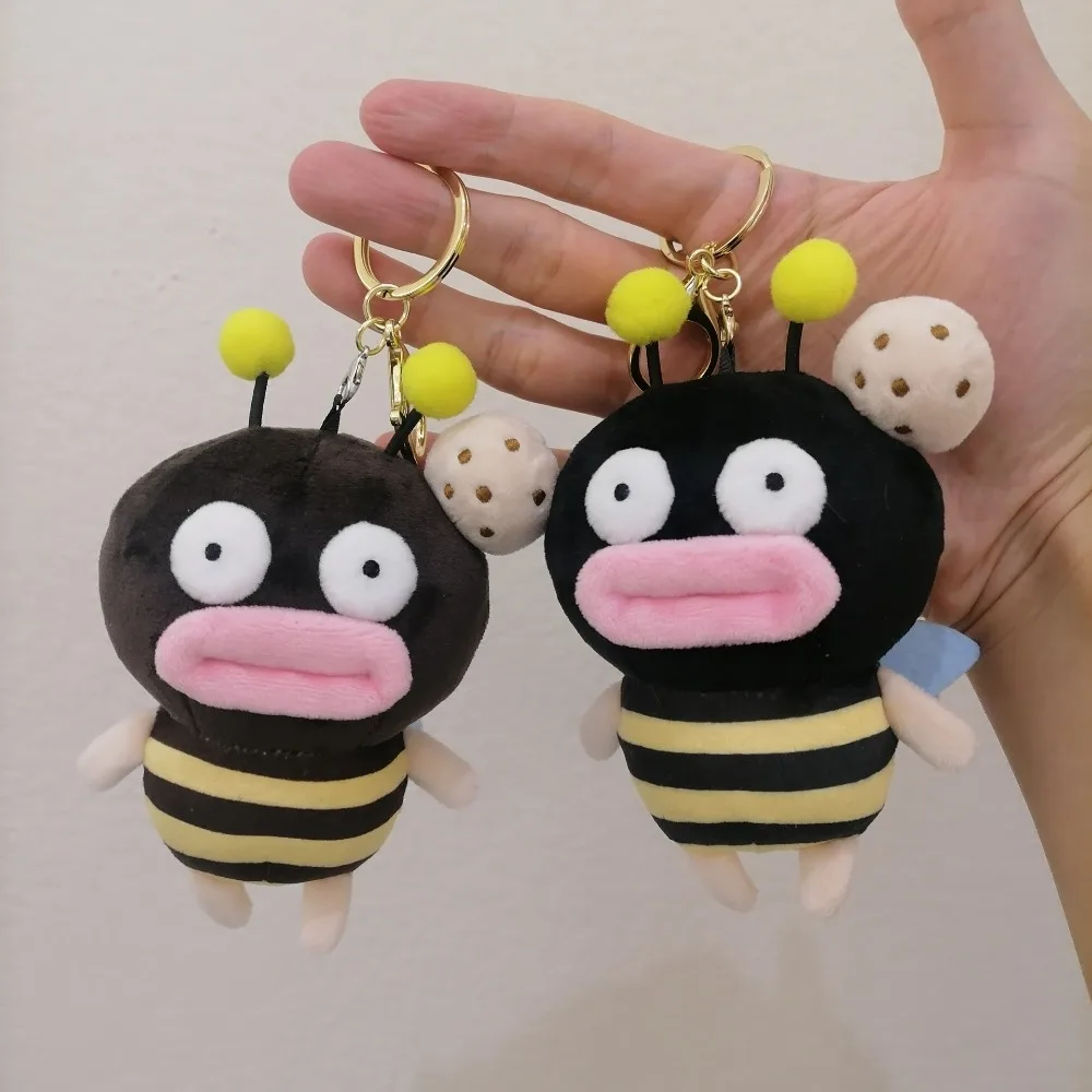 

Lovely Funny Sausage Mouth Plush Keychain Cartoon Ugly Plush Little Bee Doll Pendant Keyring Bags Car Kids Gift Accessories 12cm