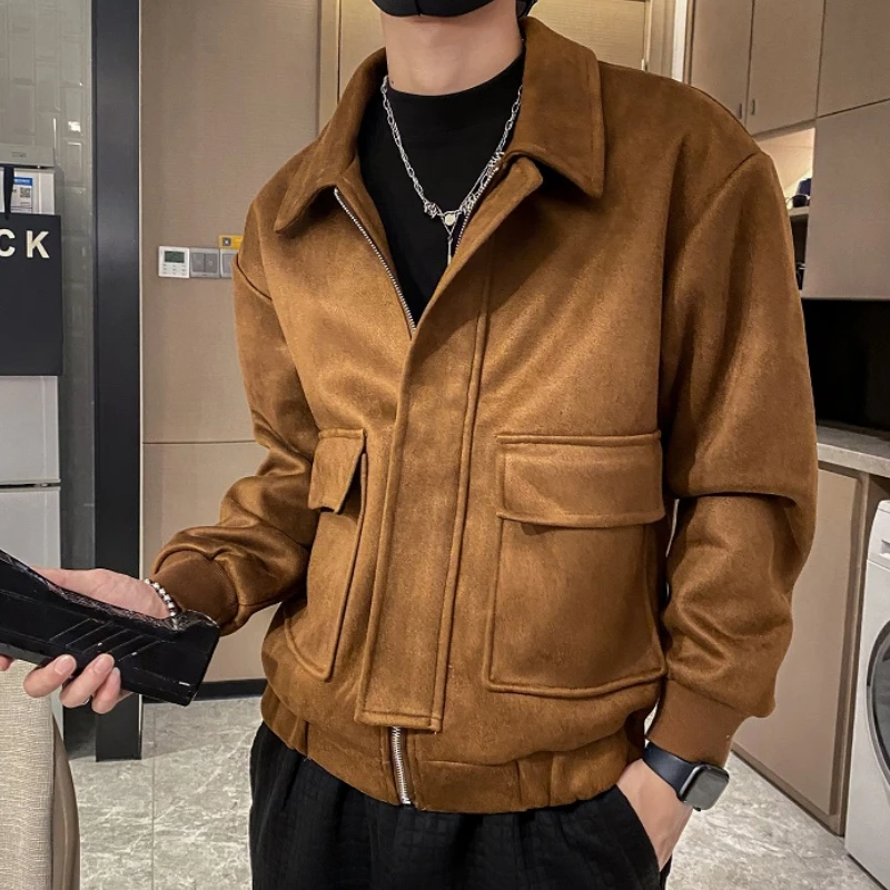 2022 Autumn Winter Suede Men Jacket Large Lapel Pocket Bomber Jacket Casual Business Windbreaker Streetwear Coat Men Clothing
2022 Autumn Winter Suede Men Jacket Large Lapel Pocket Bomber Jacket Casual Business Windbreaker Streetwear Coat Men Clothing