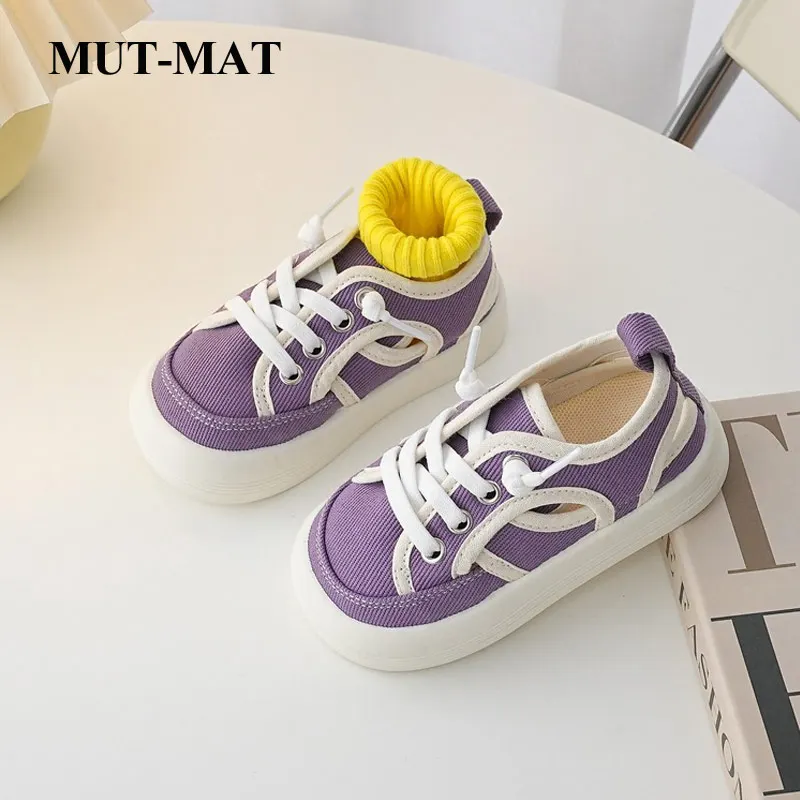 Children's Canvas Shoes Fashion Simple Style Cutout Low-top Boy's Slip-on Canvas Shoes Girl's Soft Sole Breathable Casual Shoes
Children's Canvas Shoes Fashion Simple Style Cutout Low-top Boy's Slip-on Canvas Shoes Girl's Soft Sole Breathable Casual Shoes