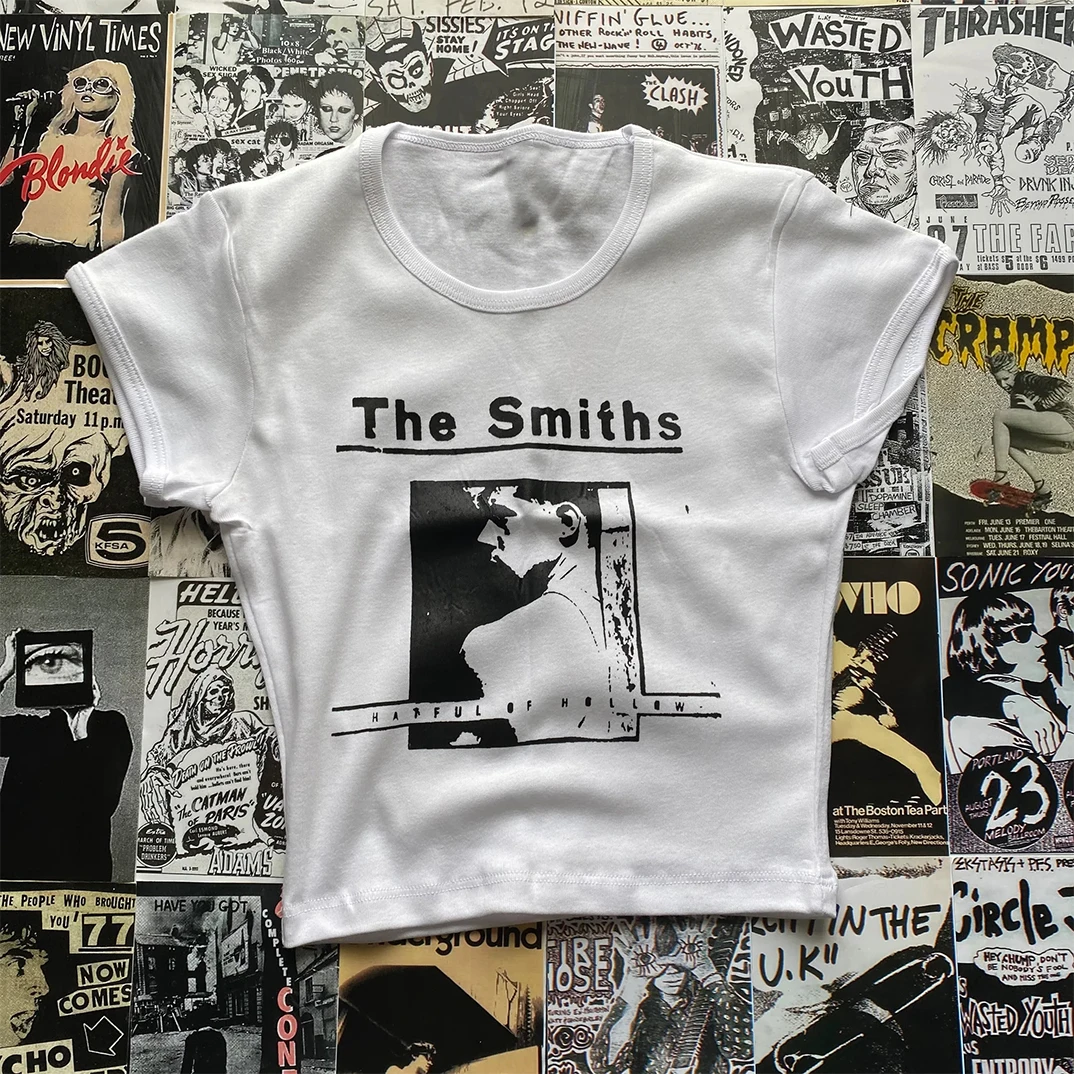 Punk Women's fear graphics Y2k Crop Top Gothic Streetwear Slim Sexy Grunge Baby Tee Emo Girls Clothes Aesthetic Cute whiteTee
Punk Women's fear graphics Y2k Crop Top Gothic Streetwear Slim Sexy Grunge Baby Tee Emo Girls Clothes Aesthetic Cute whiteTee