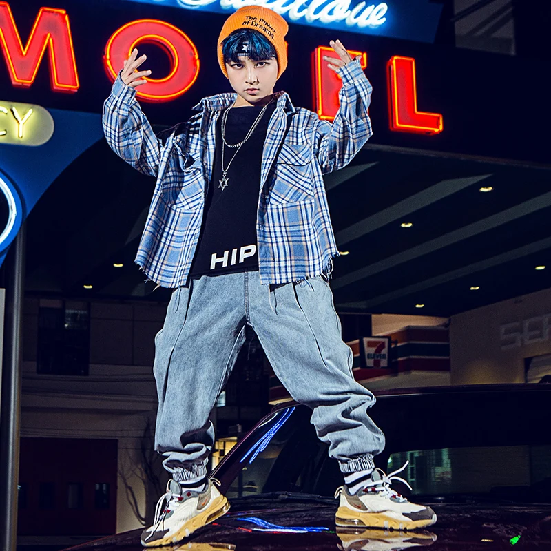 Костюм для мальчиков в стиле K-POP, костюм для танцев в стиле хип-хоп, детская одежда для уличных танцев и выступлений, джинсовая одежда для джазовых танцев, праздничная одежда YS3076
Костюм для мальчиков в стиле K-POP, костюм для танцев в стиле хип-хоп, детская одежда для уличных танцев и выступлений, джинсовая одежда для джазовых танцев, праздничная одежда YS3076